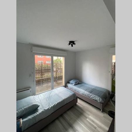 Appartement Proche Paris Et Disney Land. Rosny-sous-Bois Dış mekan fotoğraf